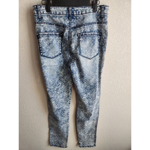 Almost Famous Juniors Sz 11 High Waist Skinny Jeans Stone Wash Polka Dot Light B - Picture 4 of 4